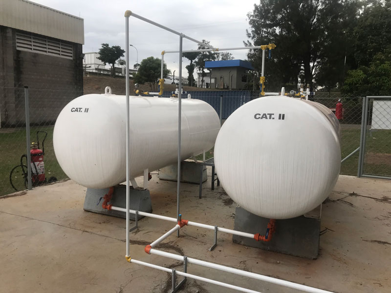 A THW Engenharia conta com uma equipe e equipamentos especializados para realizar projetos de engenharia, laudos técnicos, inspeção e calibração de vasos de pressão - reservatórios essenciais para os processos industriais.