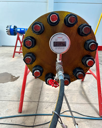 Testes hidrostáticos garantem segurança e qualidade de equipamentos e sistemas sob pressões extremas. A THW tem a melhor opção de teste hidrostático para a sua empresa.